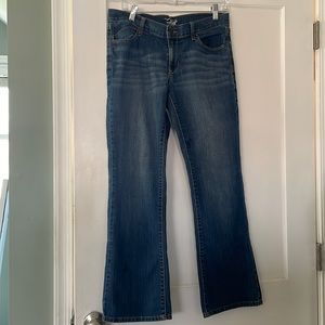 Old Navy The Flirt Vintage Boot Cut Jeans Size 8 Short